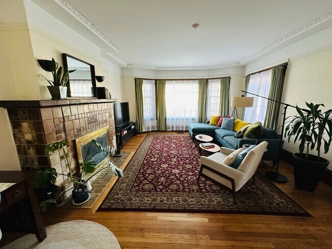 Foto del edificio - 40 S Hill Blvd