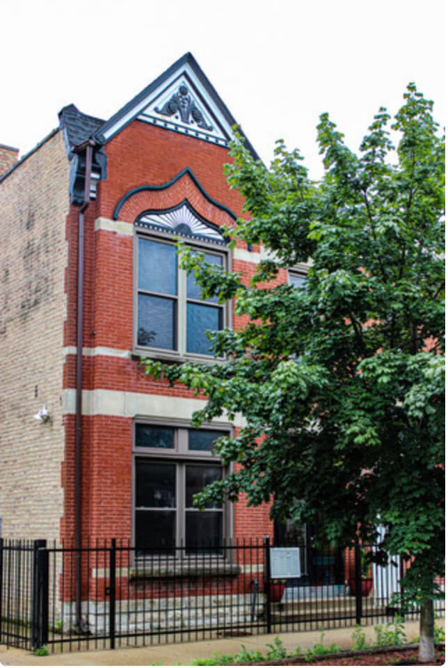 Building Photo - 1451 N Artesian Ave