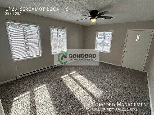 Building Photo - 1429 Bergamot Loop