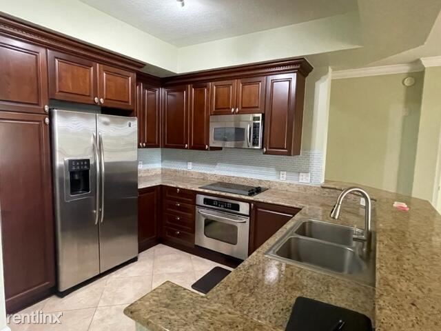 Foto del edificio - 3 br, 2 bath Condo - 1402 Renaissance Way ...