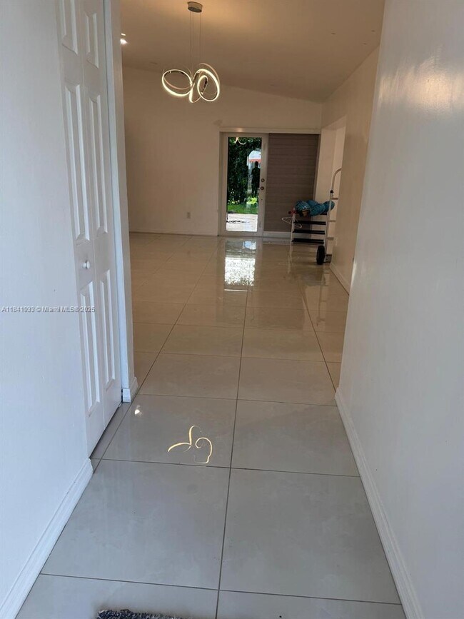Foto del edificio - 26680 SW 125th Ave