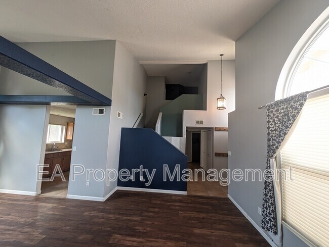 Foto del edificio - 4800 Sherry Ann Rd NW