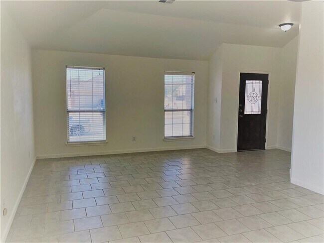 Foto del edificio - 1515 Haynie Bend