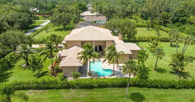 Foto del edificio - 5960 NW 79th Way