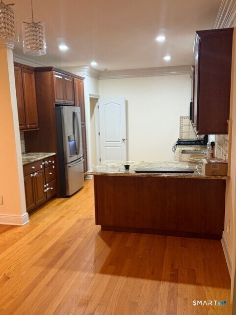 Foto del edificio - 88 Maple Tree Ave