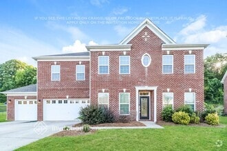 Building Photo - 11350 Cedarvale Farm Pkwy