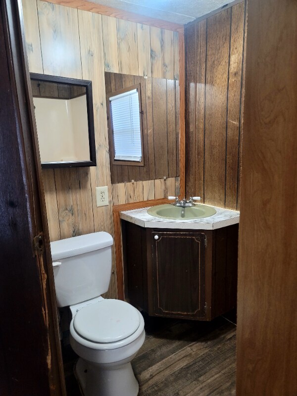 Foto del edificio - 413 Miller St