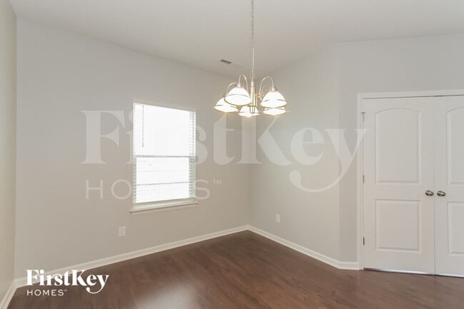 Foto del edificio - 174 Fesperman Cir