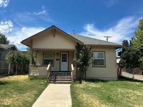 Building Photo - 155 3rd St
