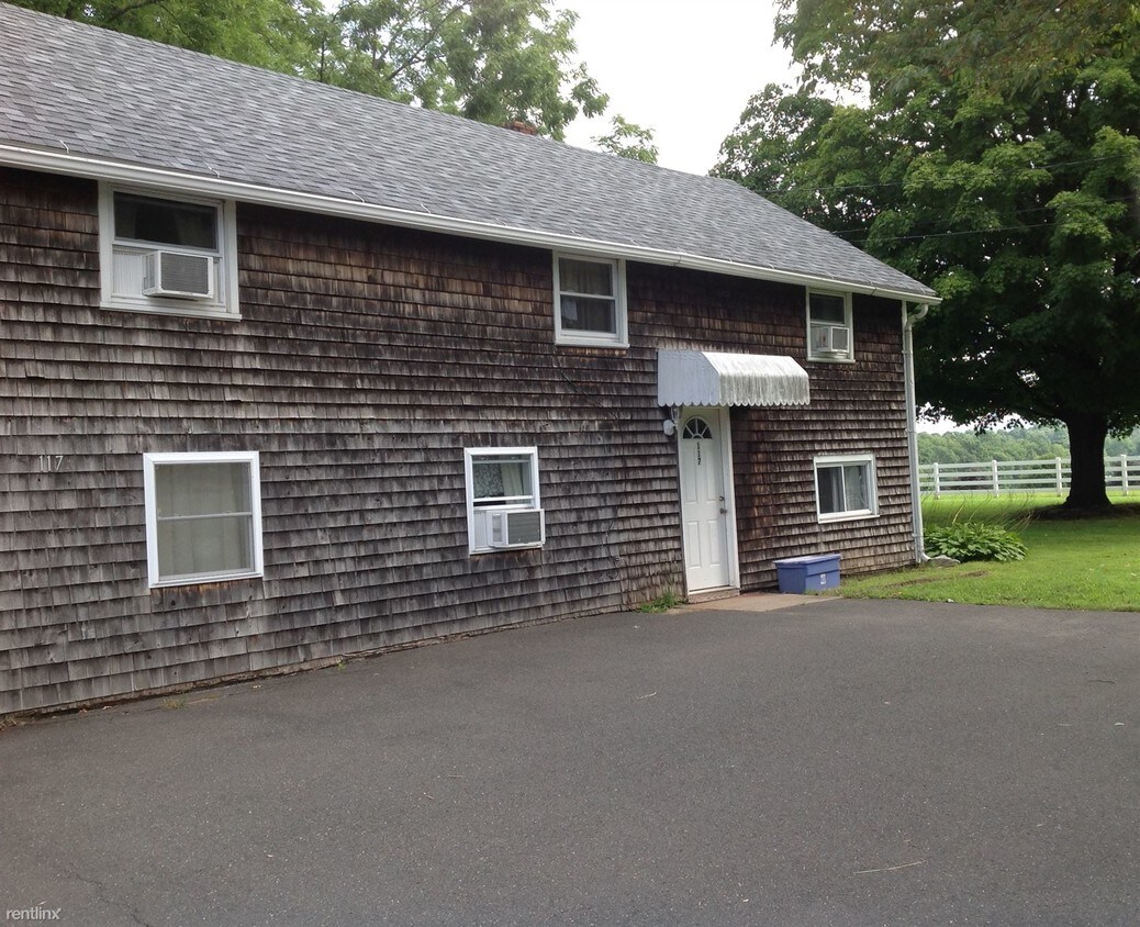 Primary Photo - 2 br, 1 bath Apartment - 117 Billings Rd
