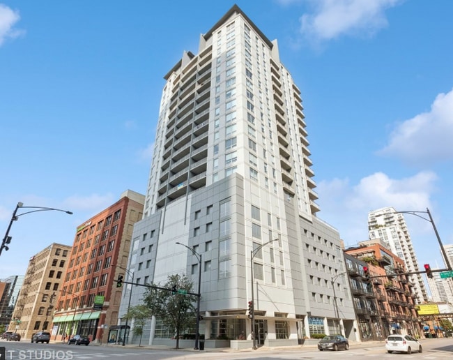 Building Photo - 330 W Grand Ave
