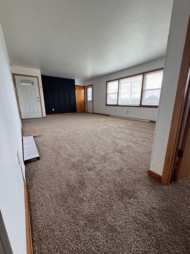 Foto del edificio - Menomonee Falls 3 bedroom upper