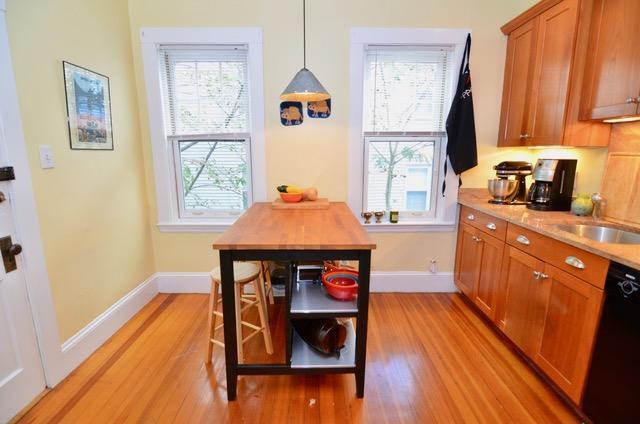 Building Photo - 43 Glen Rd