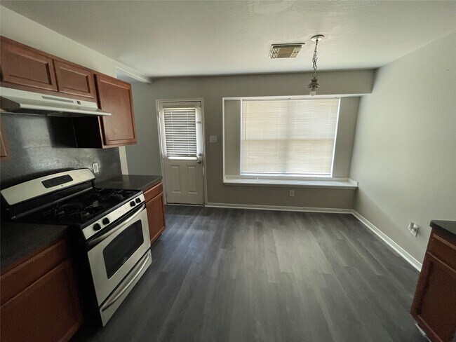 Foto del edificio - 1226 Bantry Meadow Dr