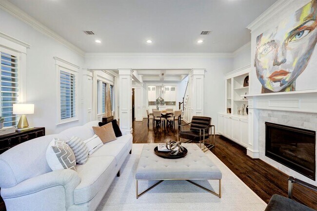 Foto del edificio - 623 W 16th St