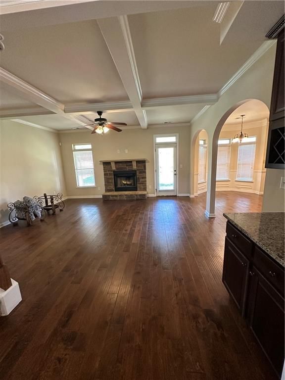 Building Photo - 852 Nevis Way