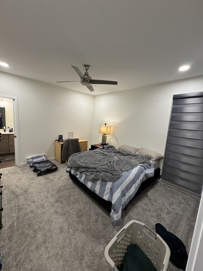 Foto del edificio - 4025 Cedar Heights Dr