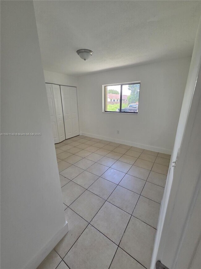 Foto del edificio - 14010 SW 281st Terrace