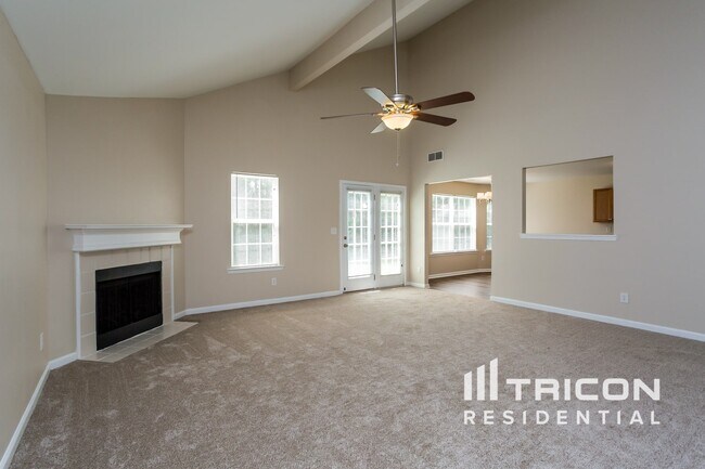 Foto del edificio - 145 Lakeview Trail