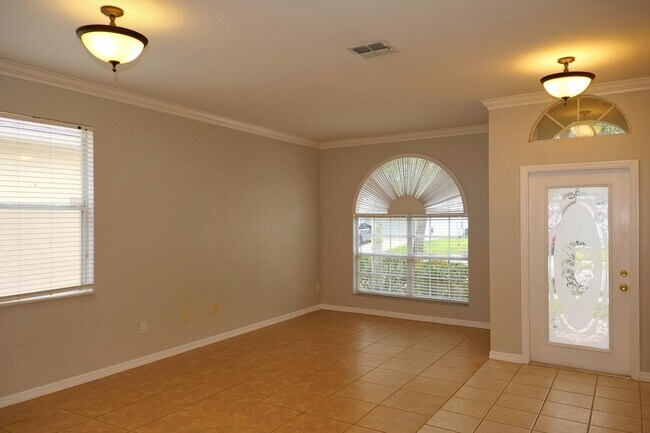 Foto del edificio - Beautiful 3 bed/2 bath home in Hunter's Cr...