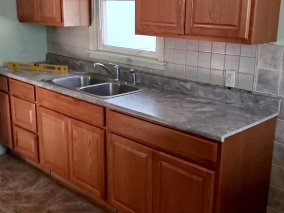 Primary Photo - 2215 45th Ave NE