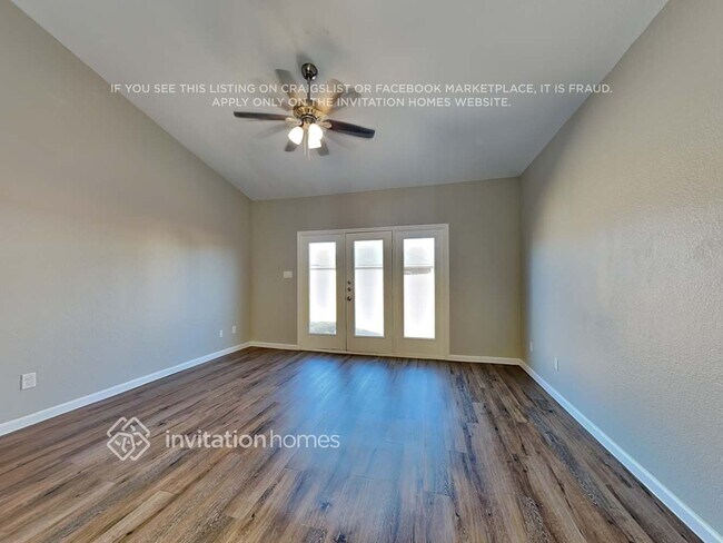 Foto del edificio - 1716 Twin Hills Way