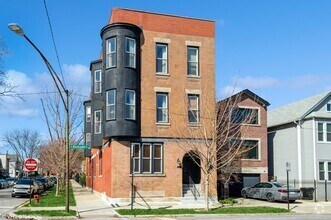 Building Photo - 1934 N Rockwell St