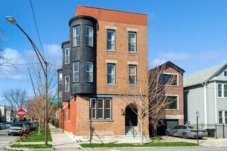 Building Photo - 1934 N Rockwell St