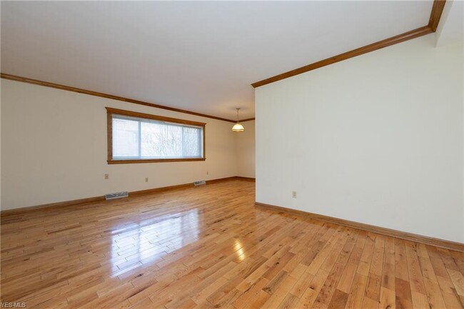 Building Photo - 2784 Euclid Heights Blvd