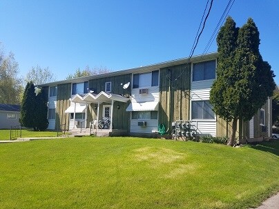 Building Photo - Multi Family in Fond Du Lac