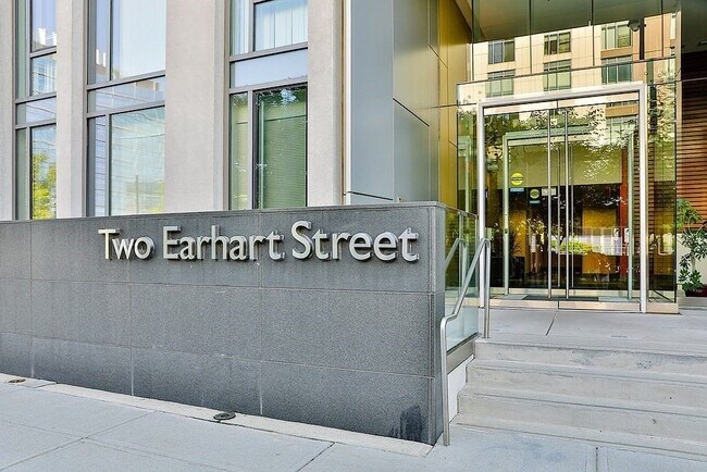 Building Photo - 2 Earhart St