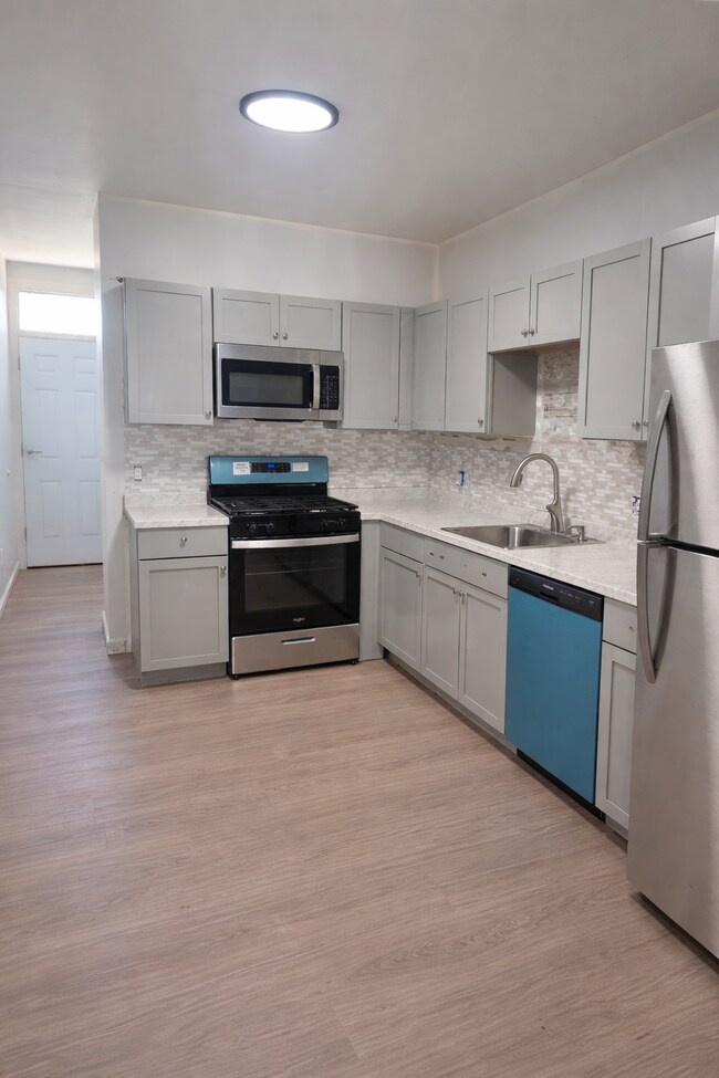 Foto del edificio - 1609 Brighton Pl