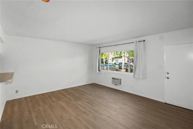 Foto del edificio - 1010 E 32nd St