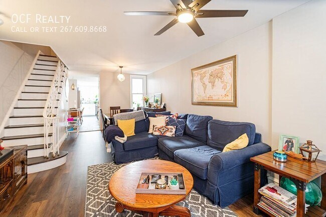 Building Photo - 613 S LeCount St