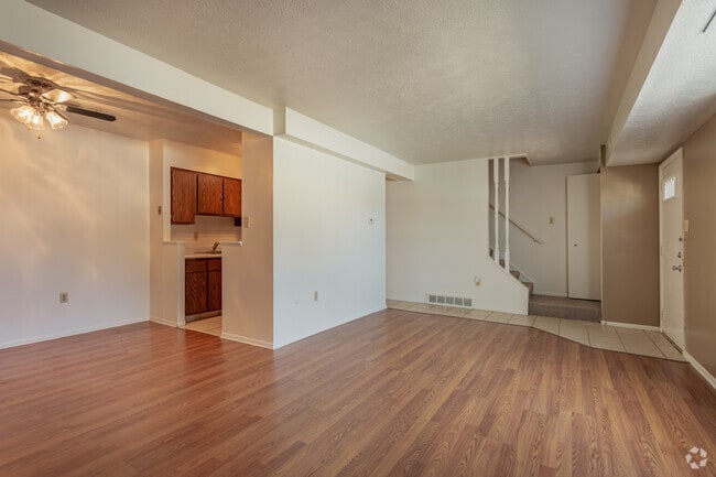 2BD 1.5BA 980 sq. ft. - Huntington Hills Townhomes