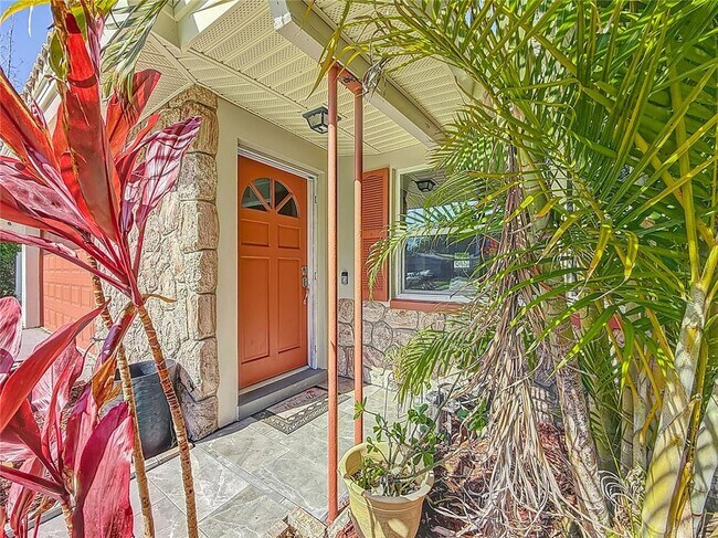 1469 S Hillcrest Ave Clearwater - 1469 S Hillcrest Ave Clearwater Fl Building Photo 