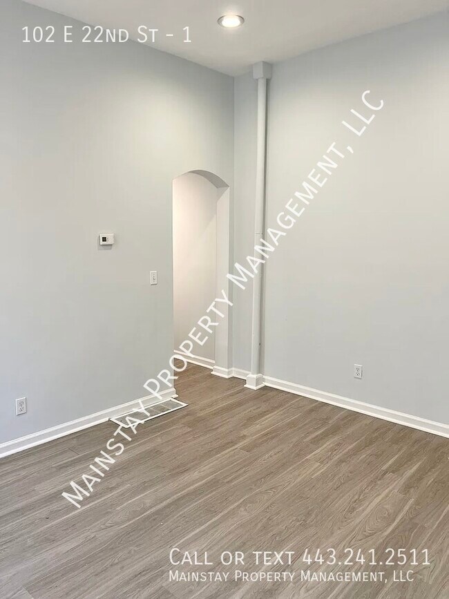 Foto del edificio - 102 E 22nd St