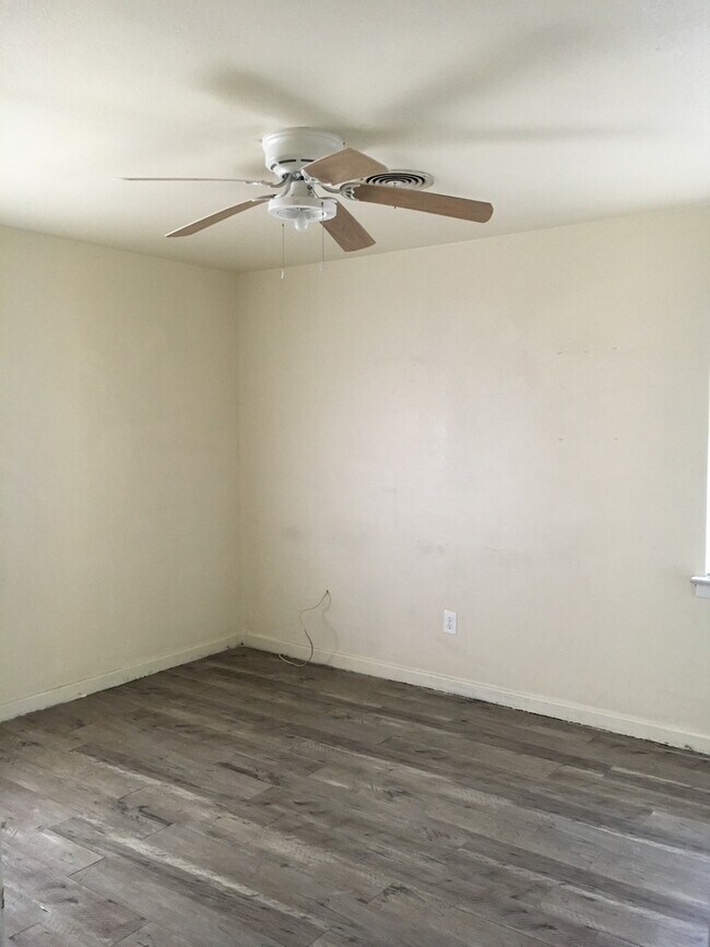 Foto del edificio - 3BR/2BATH very close to LSU!