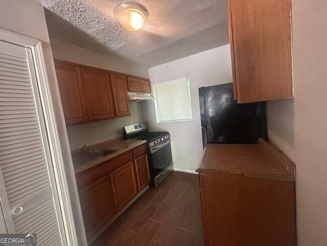 Foto del edificio - 512 Lindsay St NW