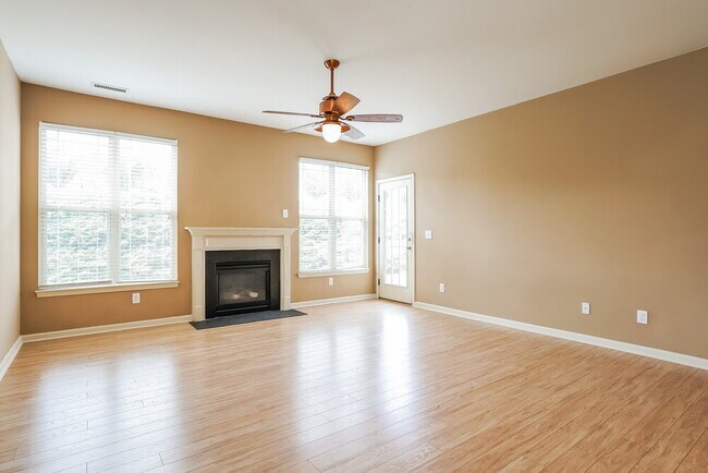 Foto del edificio - 34 Wensley Ct