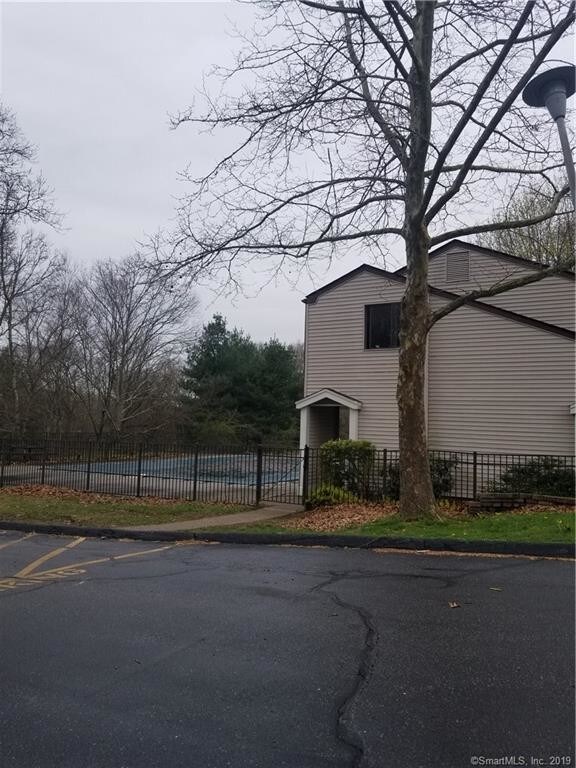 Foto del edificio - 45 Crouch St