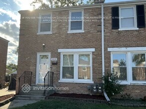 Building Photo - 1830 Orchard St