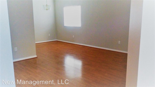 Building Photo - 10481 Lucaya Dr