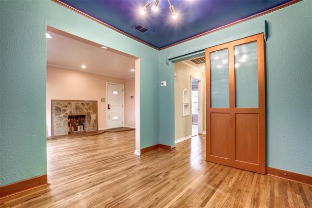 Foto principal - 8810 Daytonia Ave