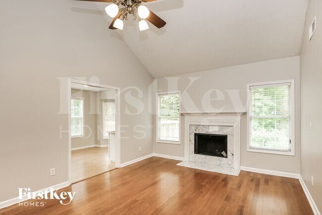 Foto del edificio - 1480 Royale Castle Drive