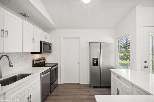 Foto del edificio - 3438 SW Martin St