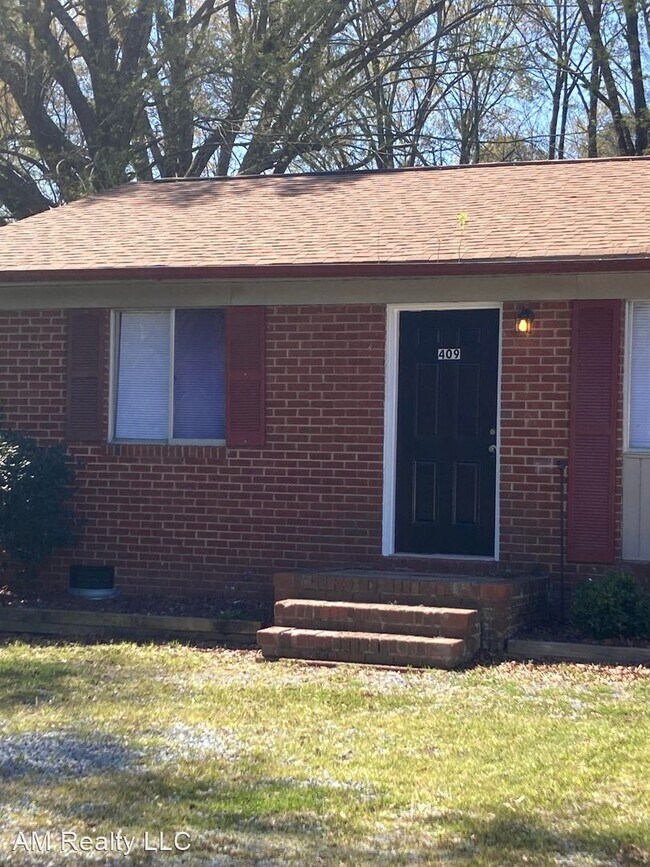 2 br, 1 bath House 409 Godwin Street House Rental in Marshville, NC