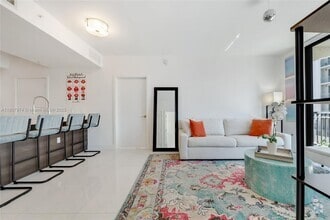 Building Photo - 301 Altara Ave