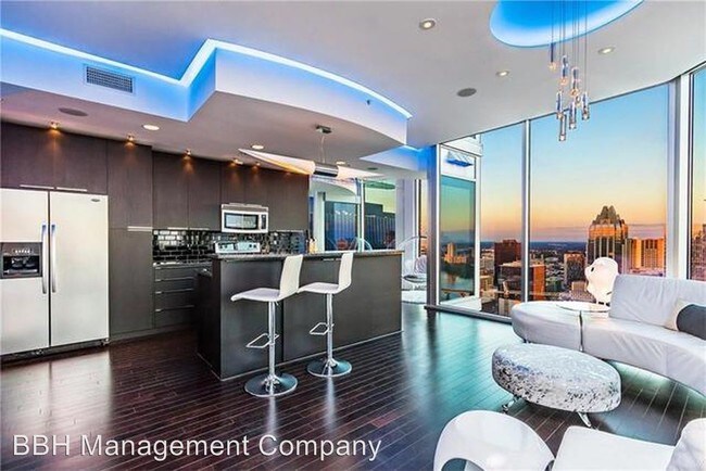 Foto del edificio - 1 br, 1 bath  - 360 Nueces St Apt 3301