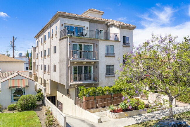 Foto principal - Holt Townhomes